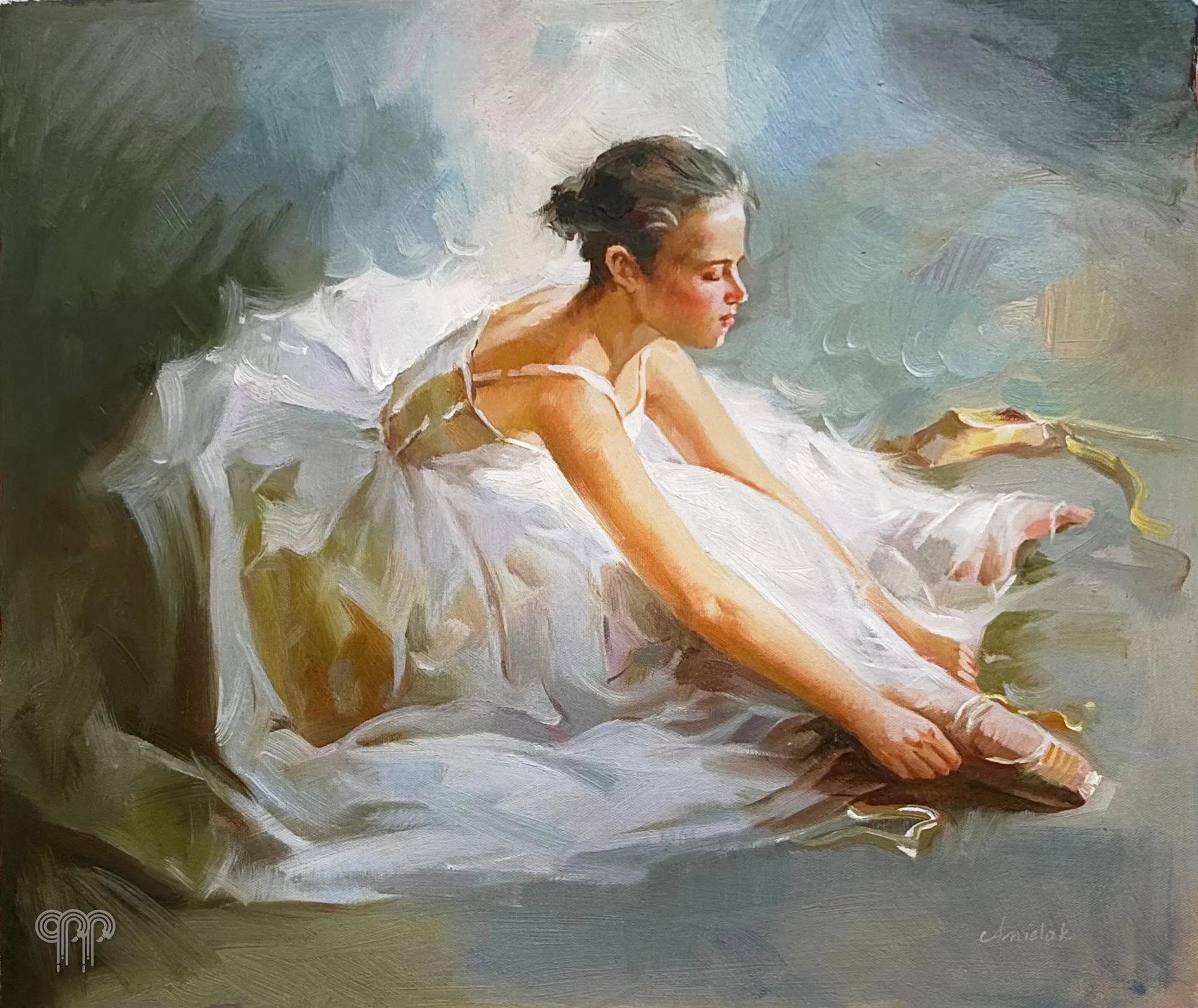 Obraz olejny Baletnica II - obraz z baletnicą dla dziewczynki, baletnica w białej sukni zawiązująca pantofelek, miękkie światło, 60 x 50 cm